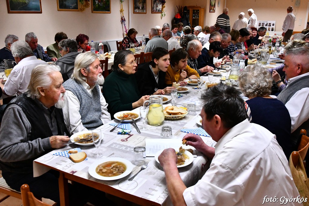 kocsonya-nonap-2.jpg