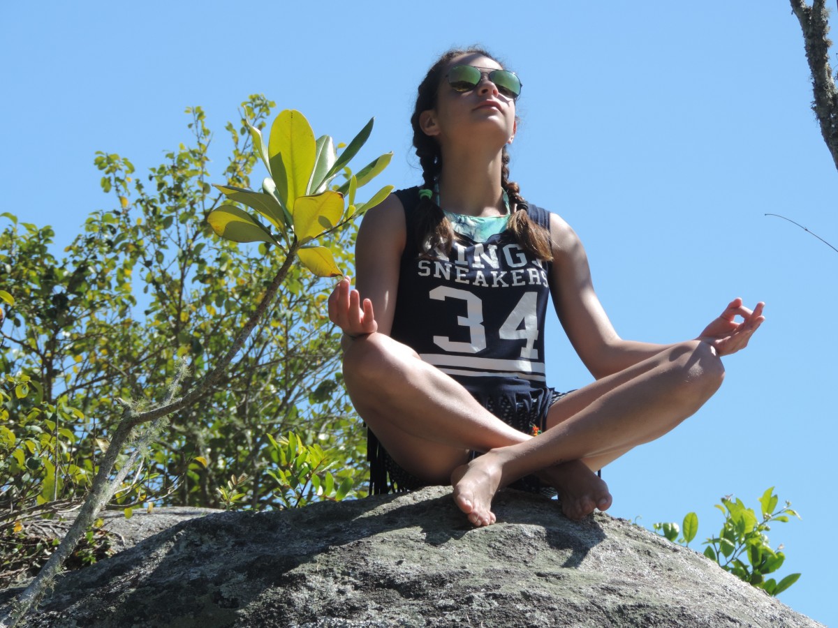 peace_yoga_meditation_child-334396.jpg