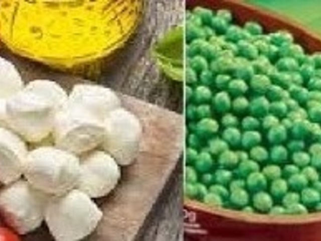 Mozzarellás zöldborsókrémleves