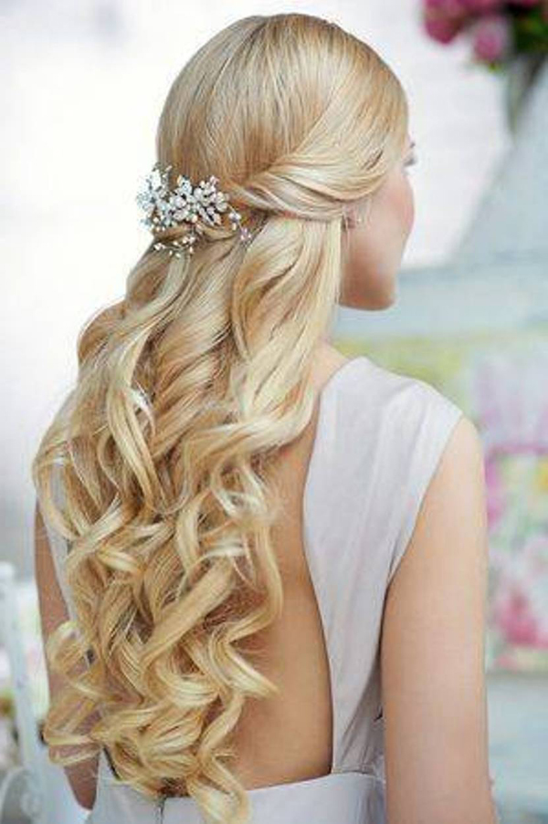 13-wedding-hairstyles-with-tiara.jpg