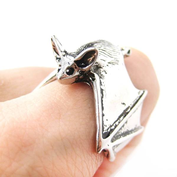 3d-bat-animal-wrap-ring-in-shiny-silver-sizes-5-to-10-available-animal-jewelry_65ac083a-e6a7-47bd-ac50-d1874dc005f1_grande.jpg