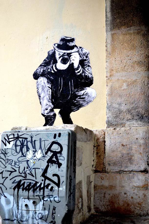 Levalet-street-art-17.jpg