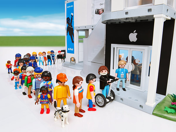 e8bb_playmobil_apple_store_line_pack.jpg