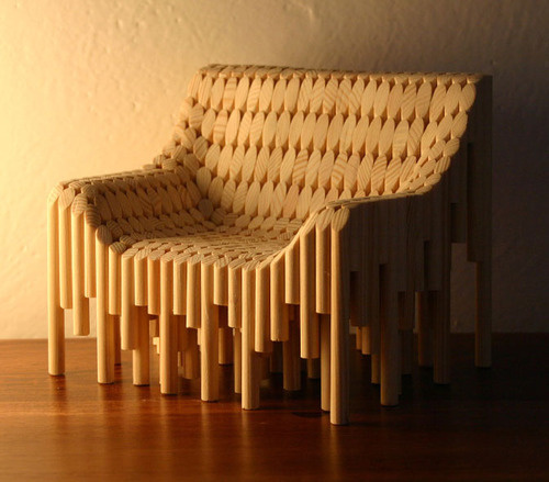 odd-chair-gizmodo-6500.jpg