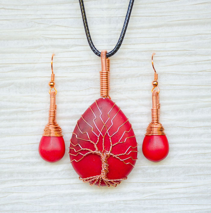 wire-jewelry-wrapped-tree-of-life-recycled-beautifully-celina-ortiz-30.jpg
