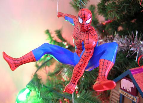 xmas-ornaments-spiderman-comic.jpg