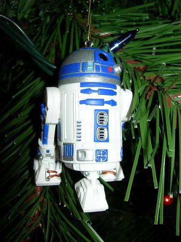 xmas-ornaments-star-wars-r2d2.jpg