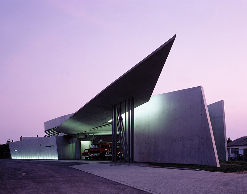 zaha-hadid-timeline-career-projects-designboom-01.jpg