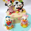 Disney figurás torta