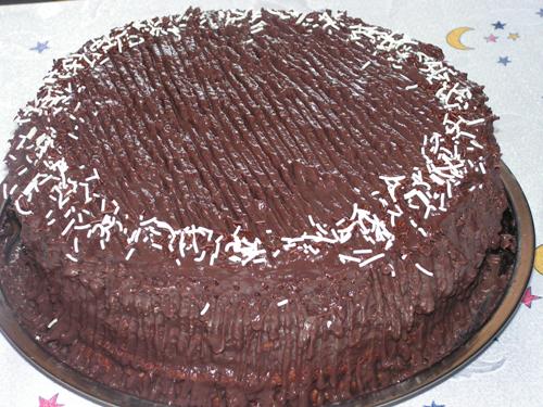 A még "íratlan" tetejű torta