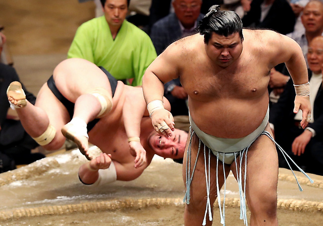 20170529-harumafuji-takayasu.jpg