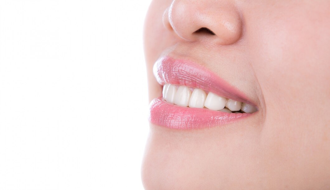 healthy-woman-teeth_1232-1812.jpg