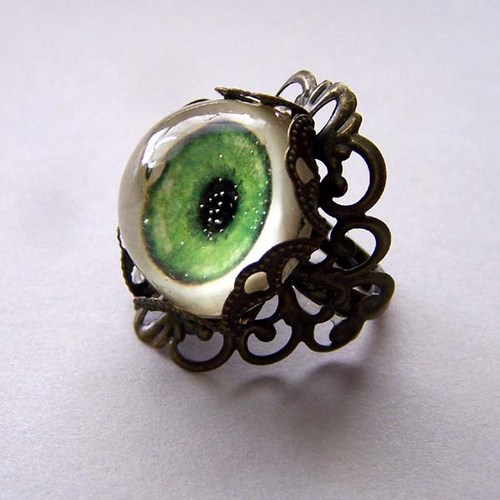 green_eye_ring_filigree_neo_victorian_0b858e55.jpg