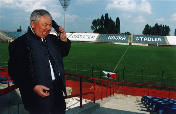 StadlerJozsefaStadlerStadionban..jpg