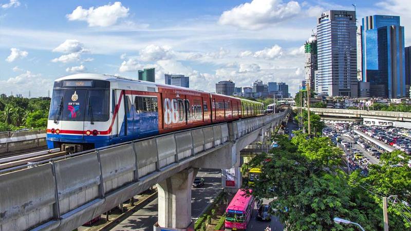 skytrain.jpg