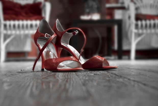 tango_shoesl2.jpg