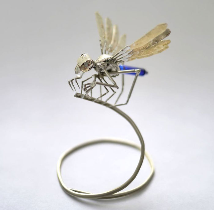 insects-made-from-watch-parts-and-discarded-objects-by-justin-gershenson-gates-a-mechanical-mind-3.jpg