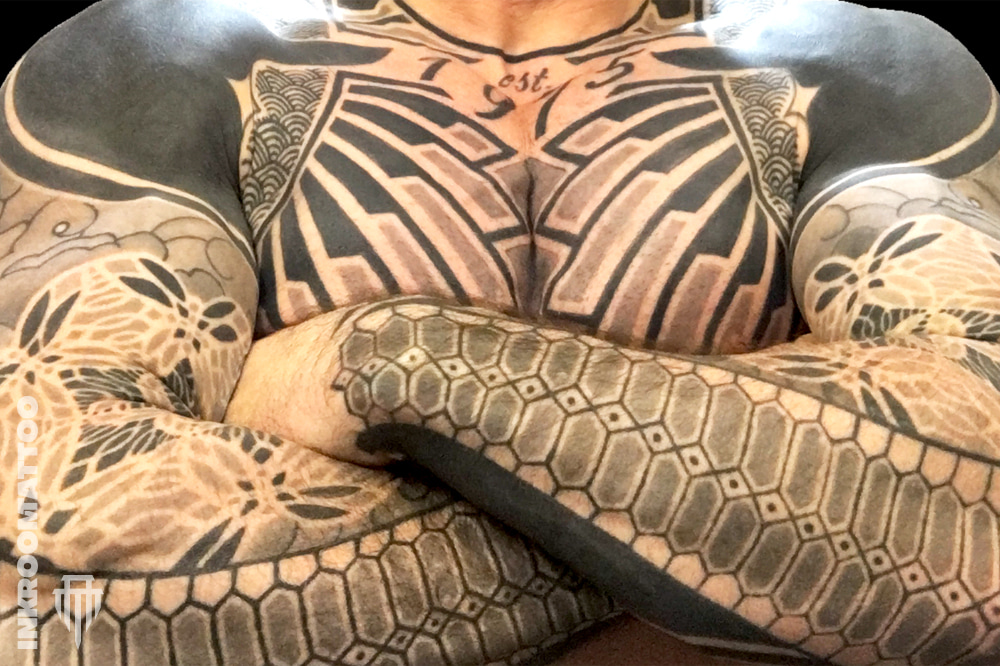 blackwork_uj-min.jpg