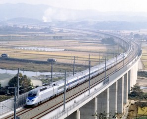 KTX-I_PugseViaduct.jpg