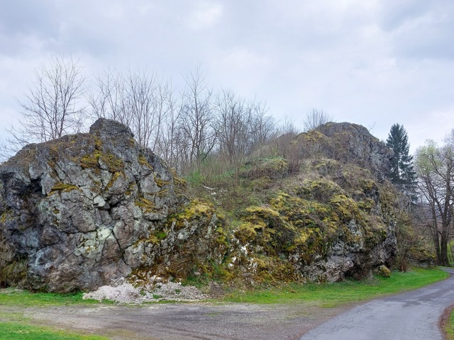 Béla-szikla, Bózsva