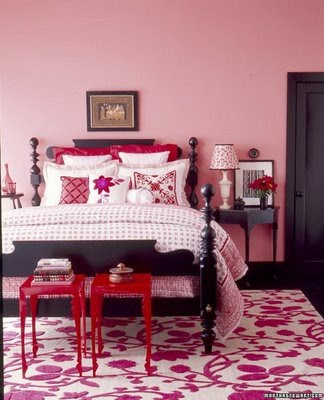 pink_and_red_room_pin.jpg