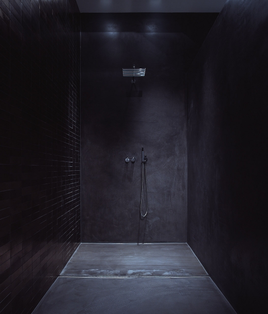 roomers-loft-shower-d-03-x2.jpg