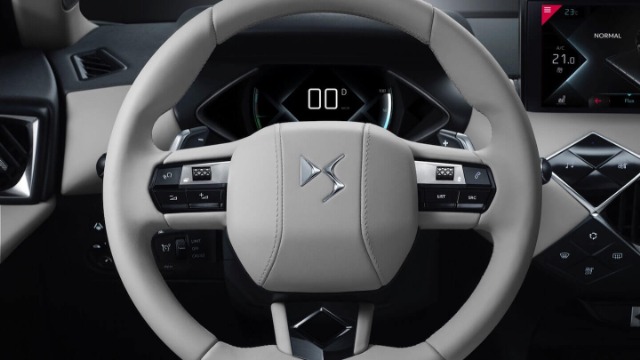 ds_3_crossback_e-tense_05.jpg