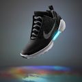 Még idén érkezik az önfűzős Nike cipő!