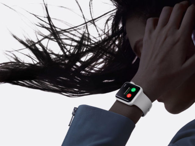 A teljes svájci óra piacot beelőzte az Apple Watch