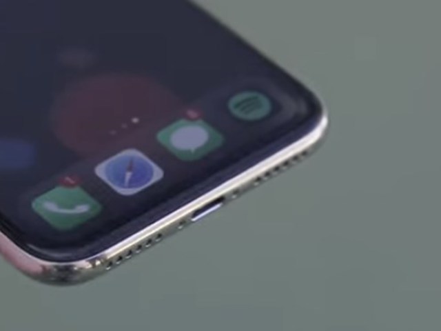 Videó: Így nézhet ki az új iPhone legolcsóbb változata