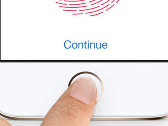Kijelző alá tett ujjlenyomat-olvasón dolgozik az Apple, egészen új megoldást találtak ki