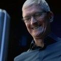 Kevesebb iPhone fogyott, mégis ömlik a pénz az Apple-höz
