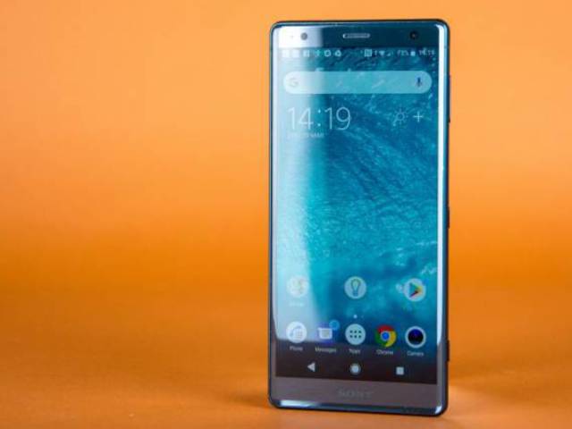 Négy kamerával támad majd a Sony Xperia XZ3