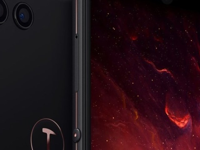 Jött egy telefon, amelyre akár 500 filmet is rakhat, még így is marad rajta szabad hely