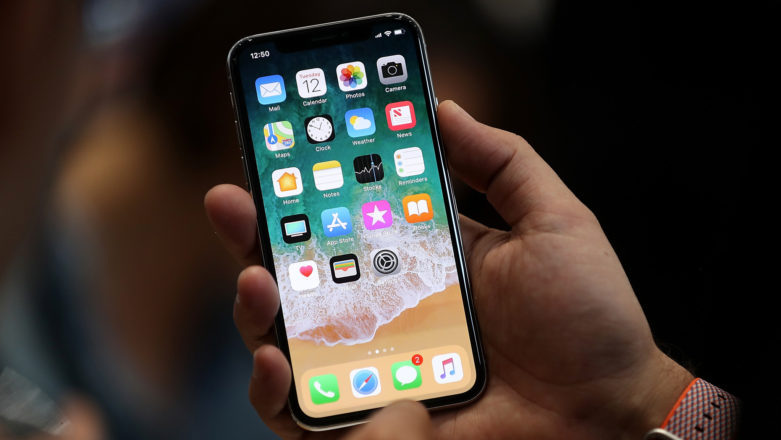 apple-iphone-x-781x440.jpg