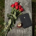 Túl a gyászon: Támogatás és tanácsadás a temetkezési procedúra során