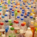 Vegyszerek és mikroműanyagok borítják meg a hormonrendszerünket