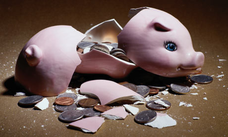 A-broken-piggy-bank-001.jpg