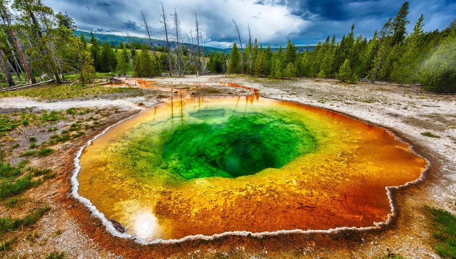 yellowstone.jpg