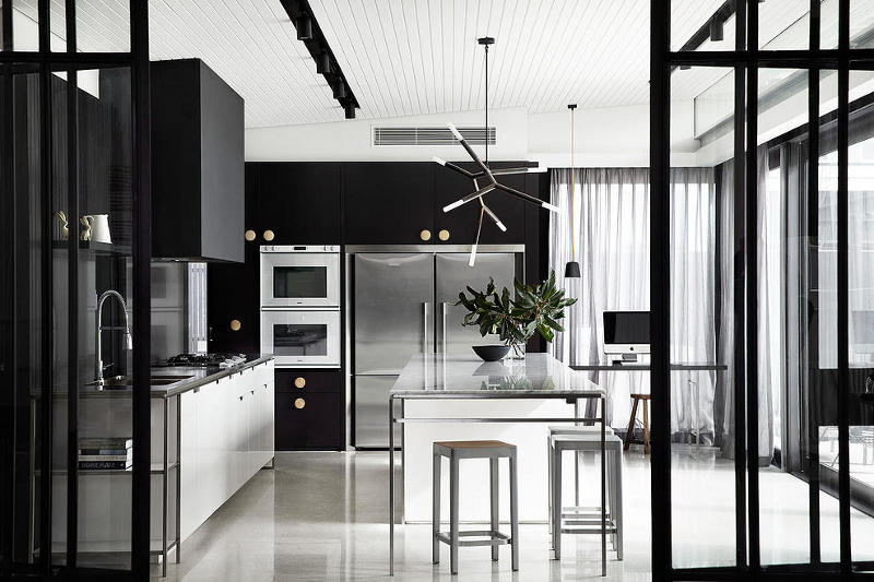 black-masculine-kitchen-design.jpg