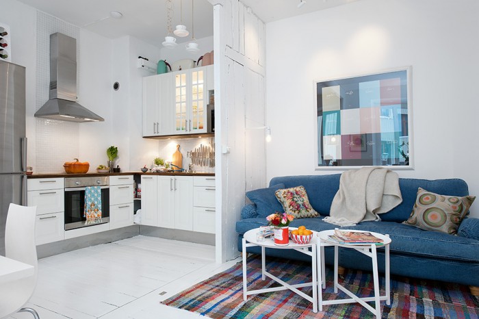 swedis-apartment-with-small-white-kitchen.jpg