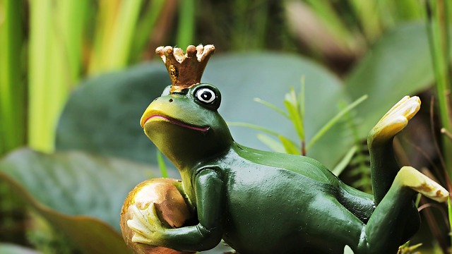 frog-prince-2398891_640.jpg