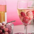 Fogd a bort és tartsd hűvösen fagyasztott szőlővel!