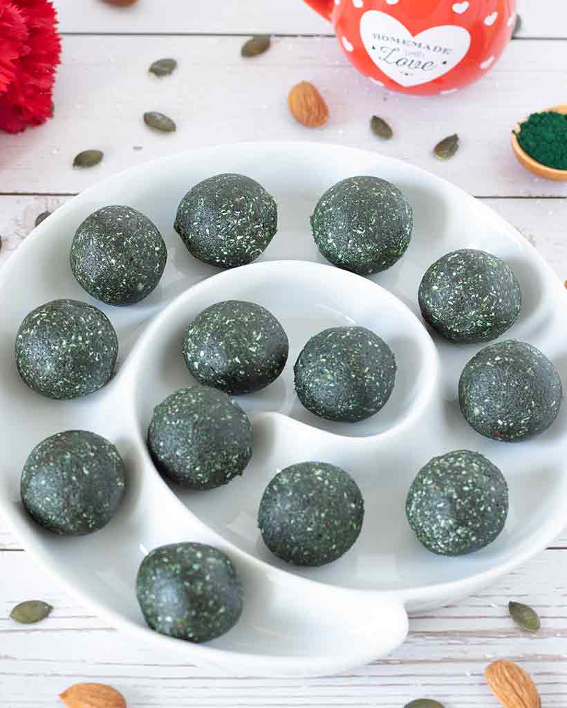 spirulina_golyok_talalva2.jpg