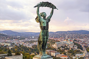 A budapesti Szabadság-szobor eredetileg Horthy István emlékművének készült
