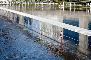 Vízivilág Bangkok külvárosában