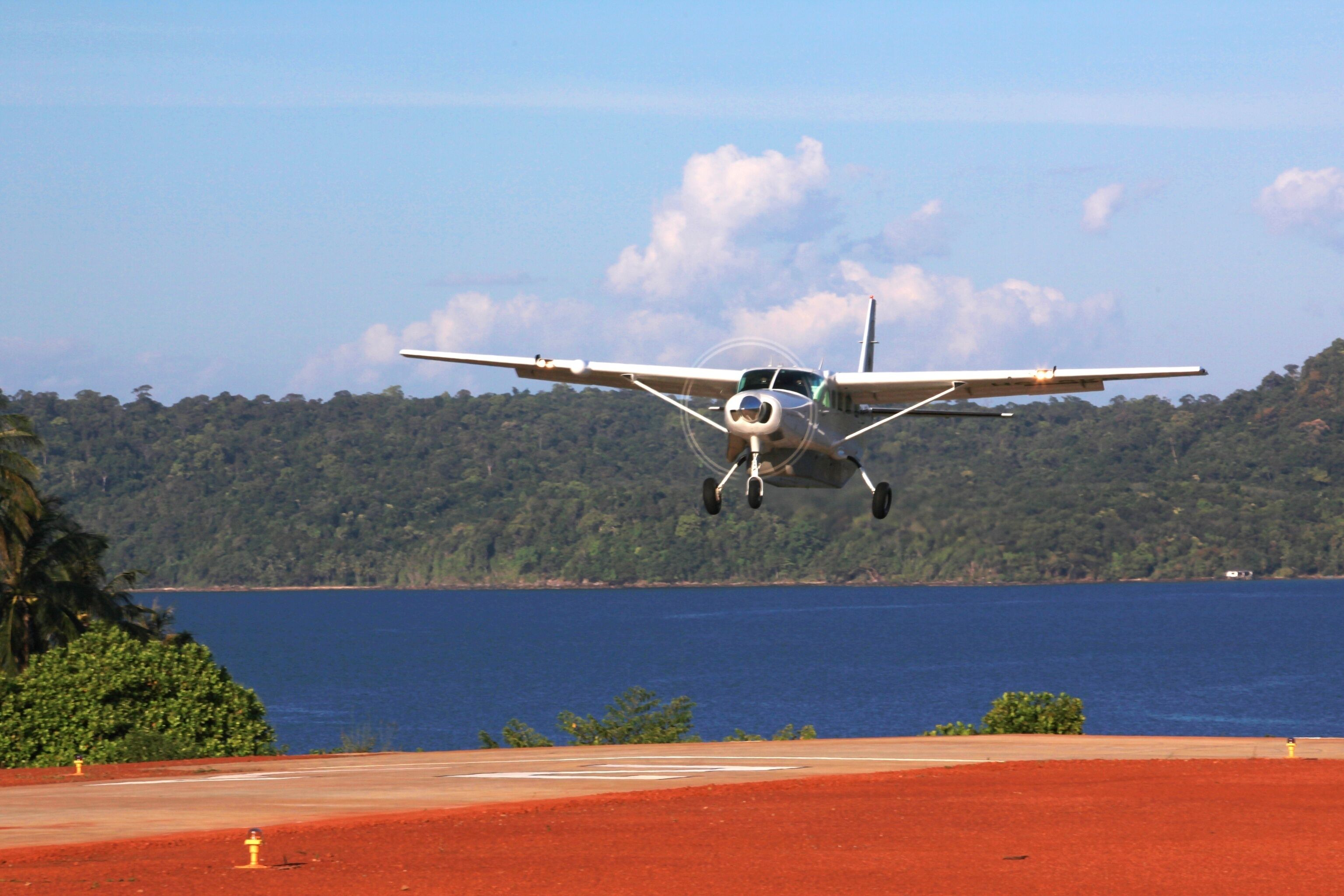 kohmaisi_landing.jpg