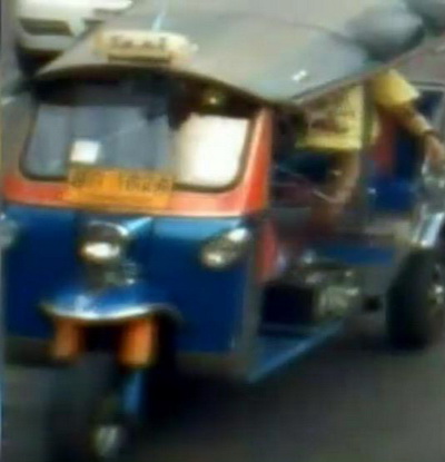 tuktuk1.jpg