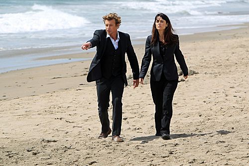 The-Mentalist-Season-4-Episode-22-So-Long-And-Thanks-For-All-The-Red-Snapper-2.jpg
