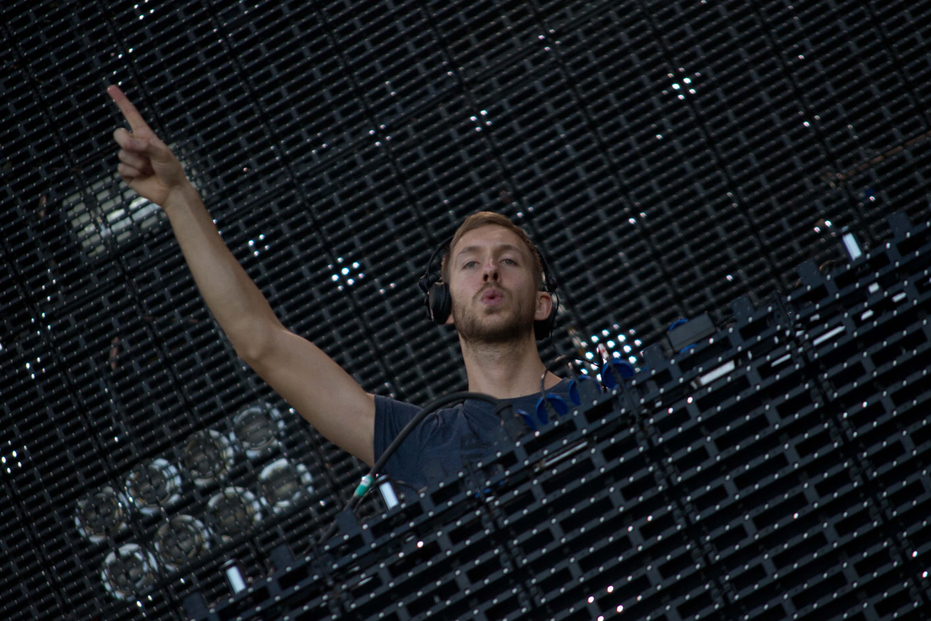 calvin_harris_rock_in_rio_madrid_2012_11_1.jpg